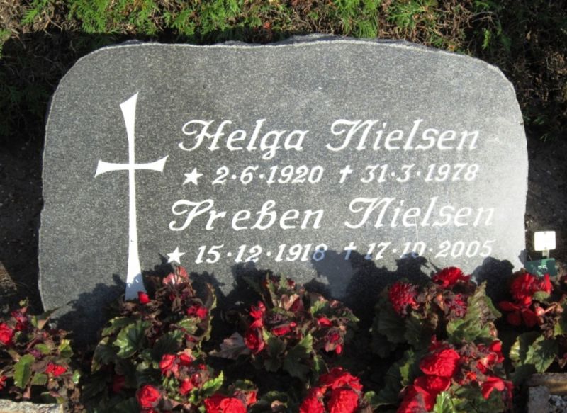 Helga Nielsen    .JPG